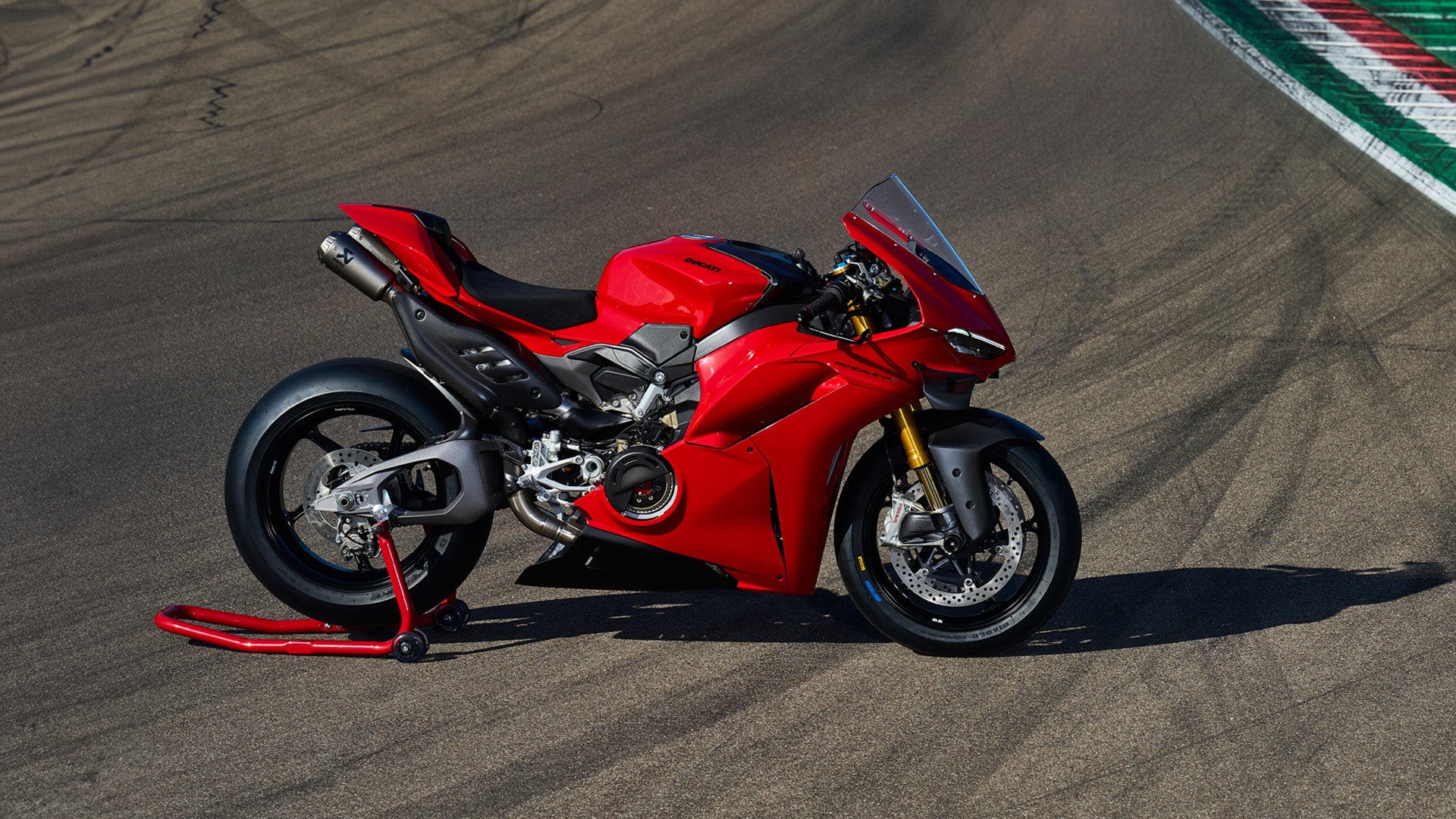 Ducati Panigale V4 2025